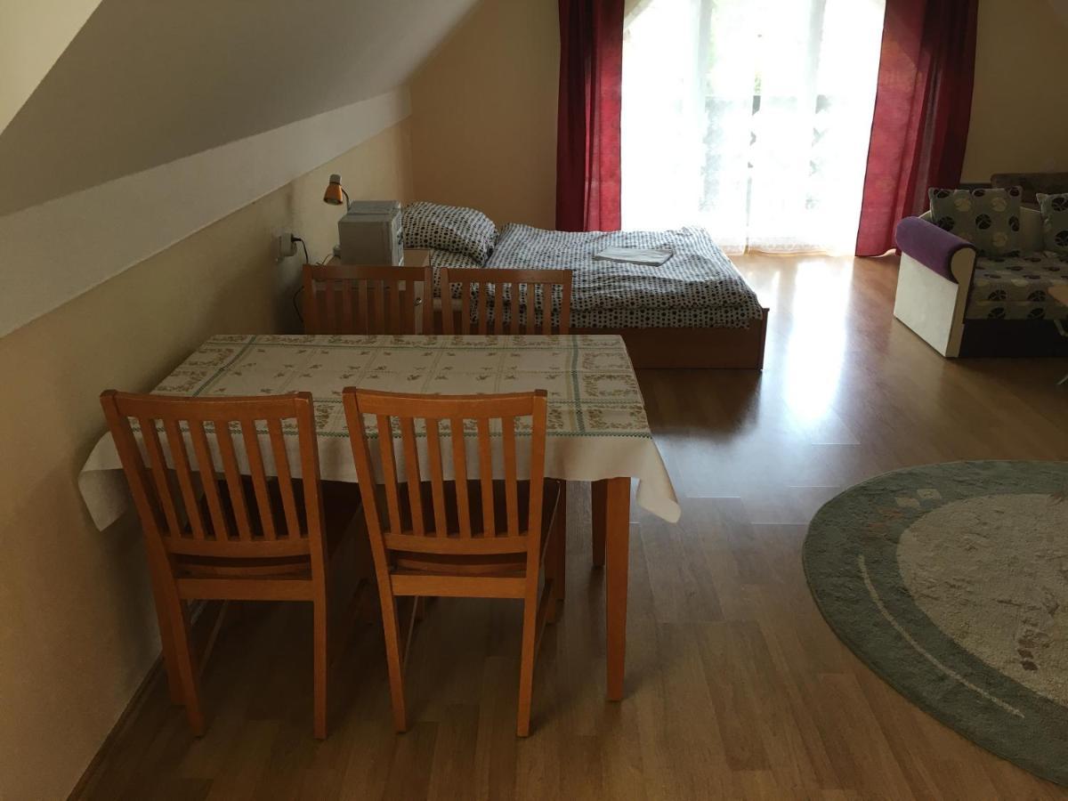 Apartmany Smrecie Bukovina  エクステリア 写真